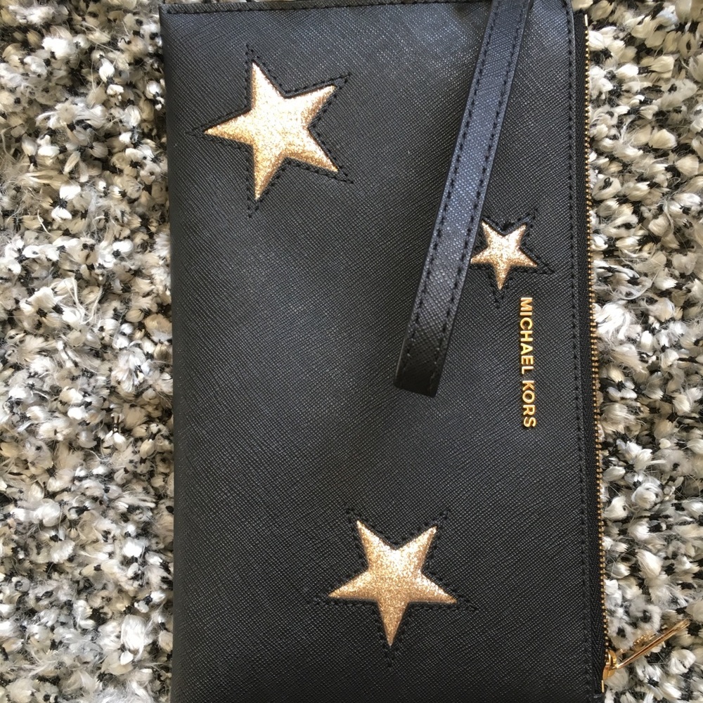 Michael Kors wristlet